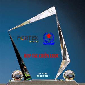 Kỷ niệm chương pha lê PL146